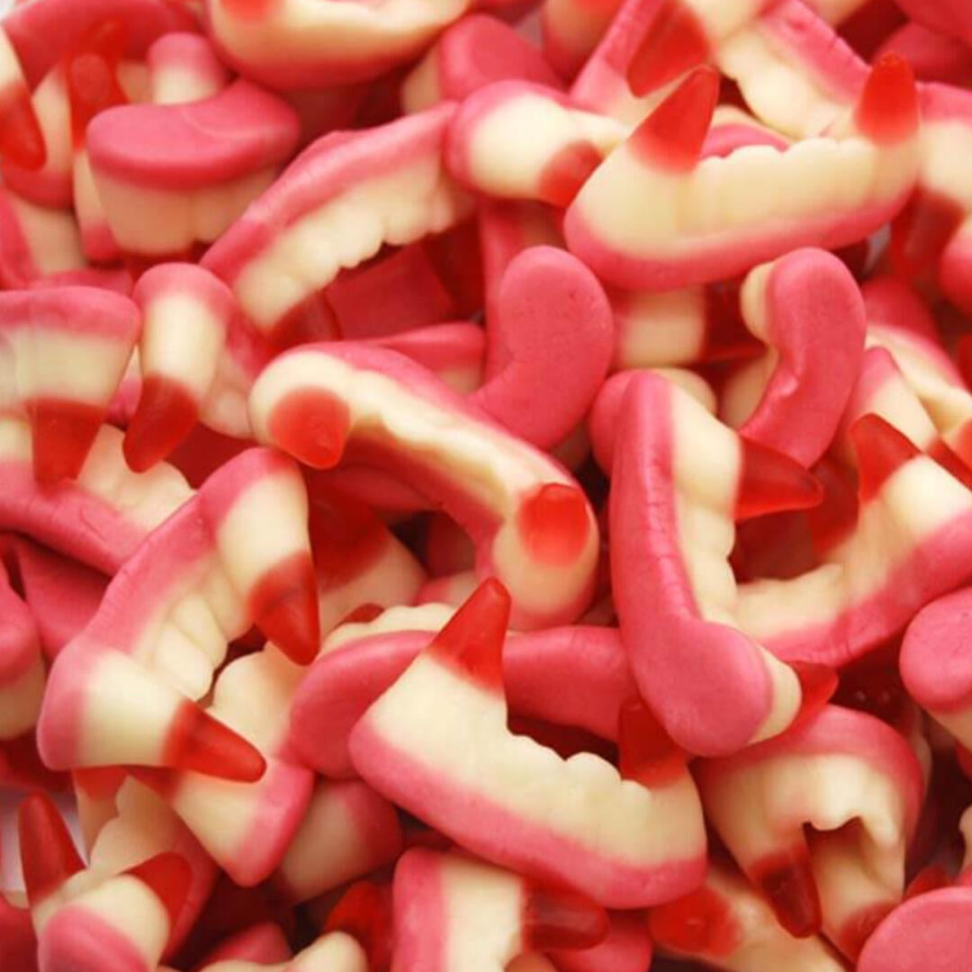 Vampire Teeth