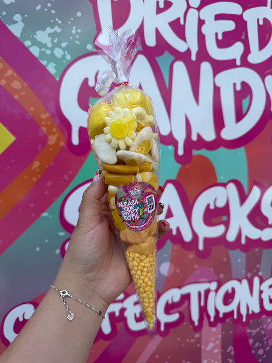 Large Sweet Cone | Yellow Themed