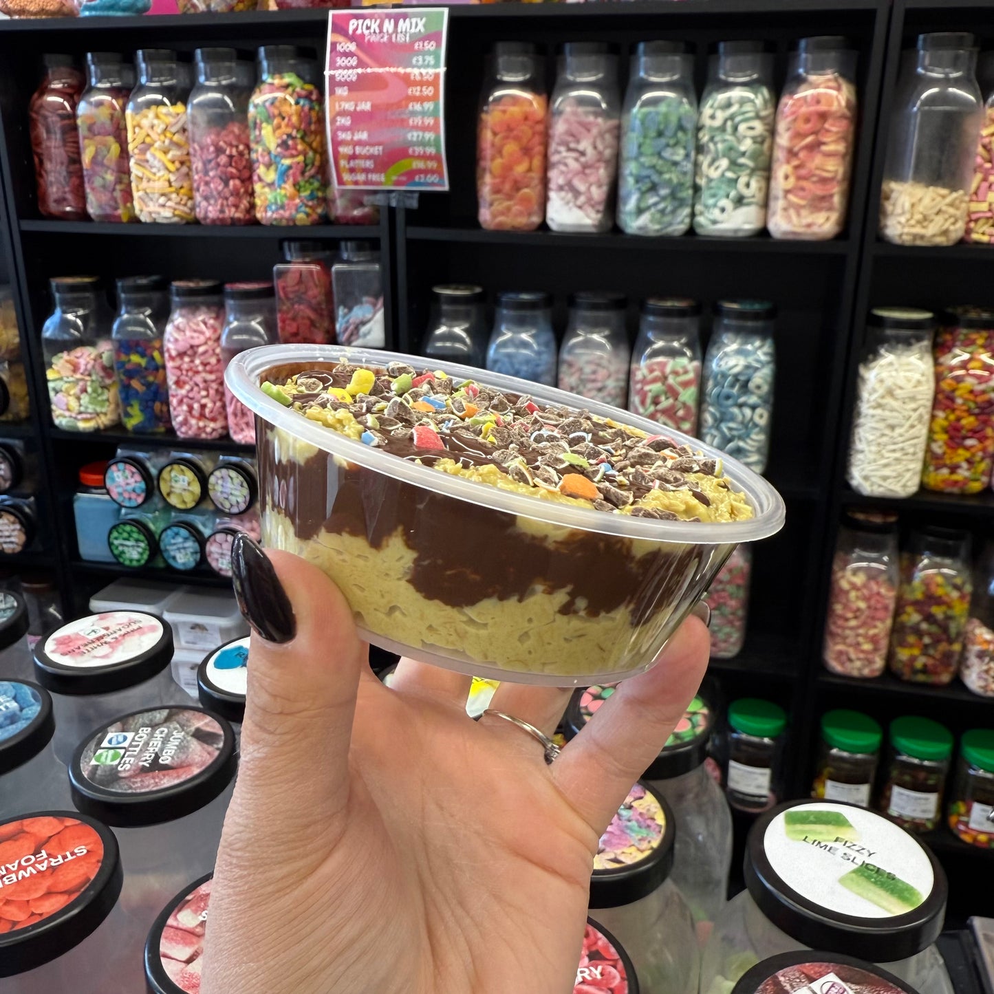 Pistachio Knafeh Tub